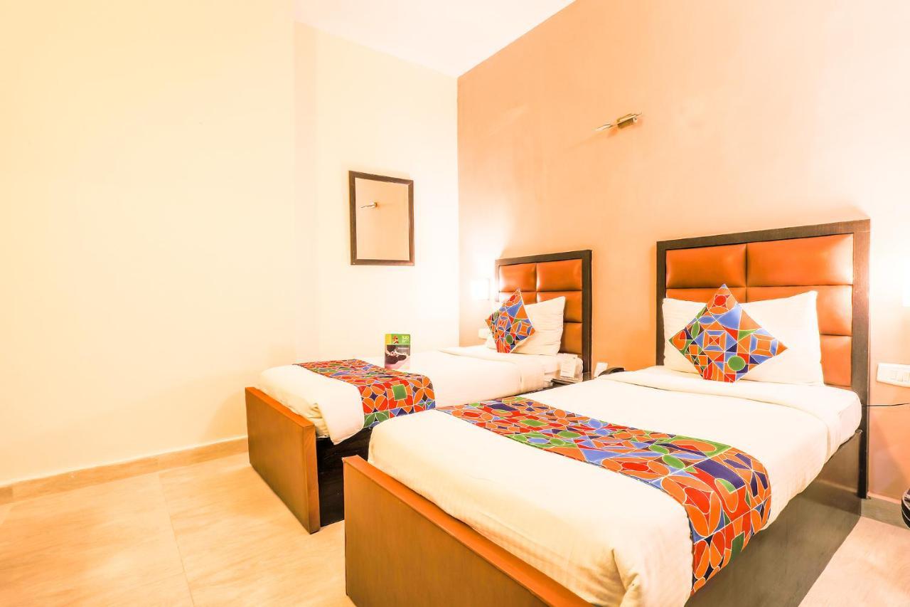 Fabhotel Conclave Boutique New Delhi Extérieur photo