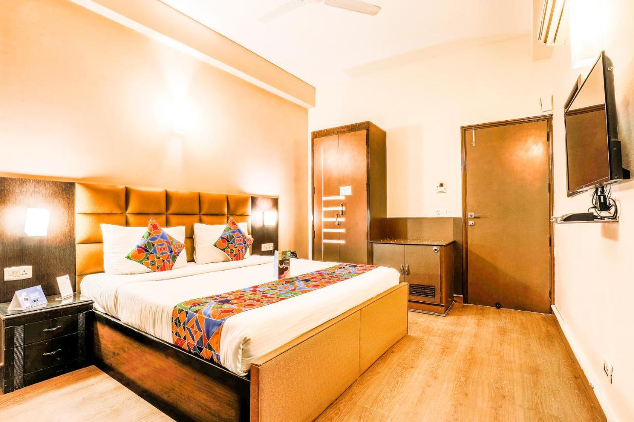 Fabhotel Conclave Boutique New Delhi Extérieur photo