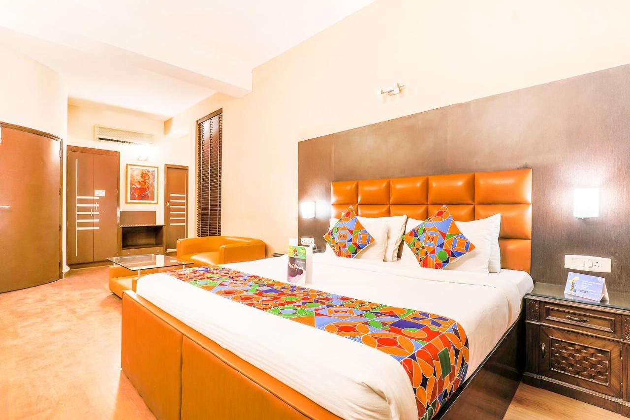 Fabhotel Conclave Boutique New Delhi Extérieur photo