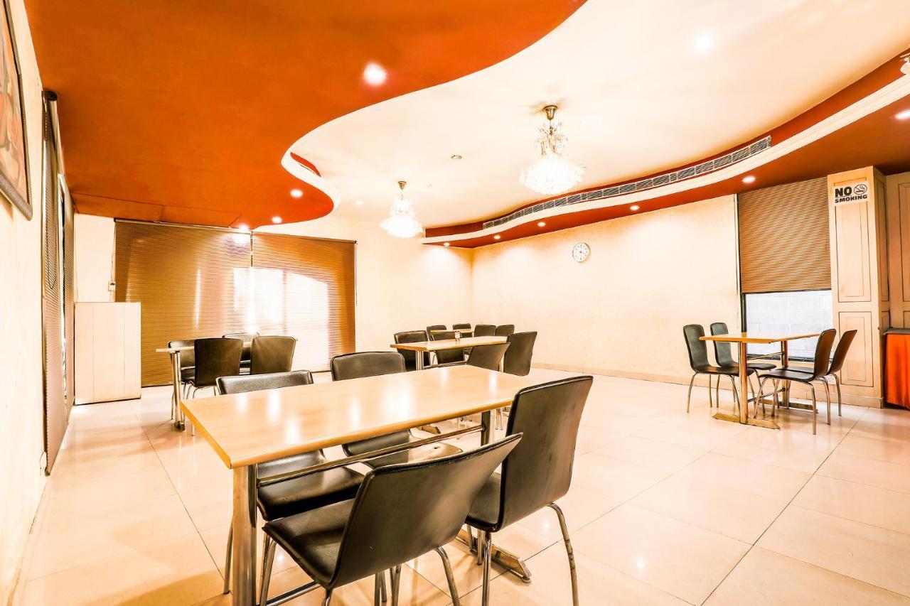 Fabhotel Conclave Boutique New Delhi Extérieur photo